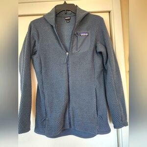 Patagonia womens Zip-up sweater
